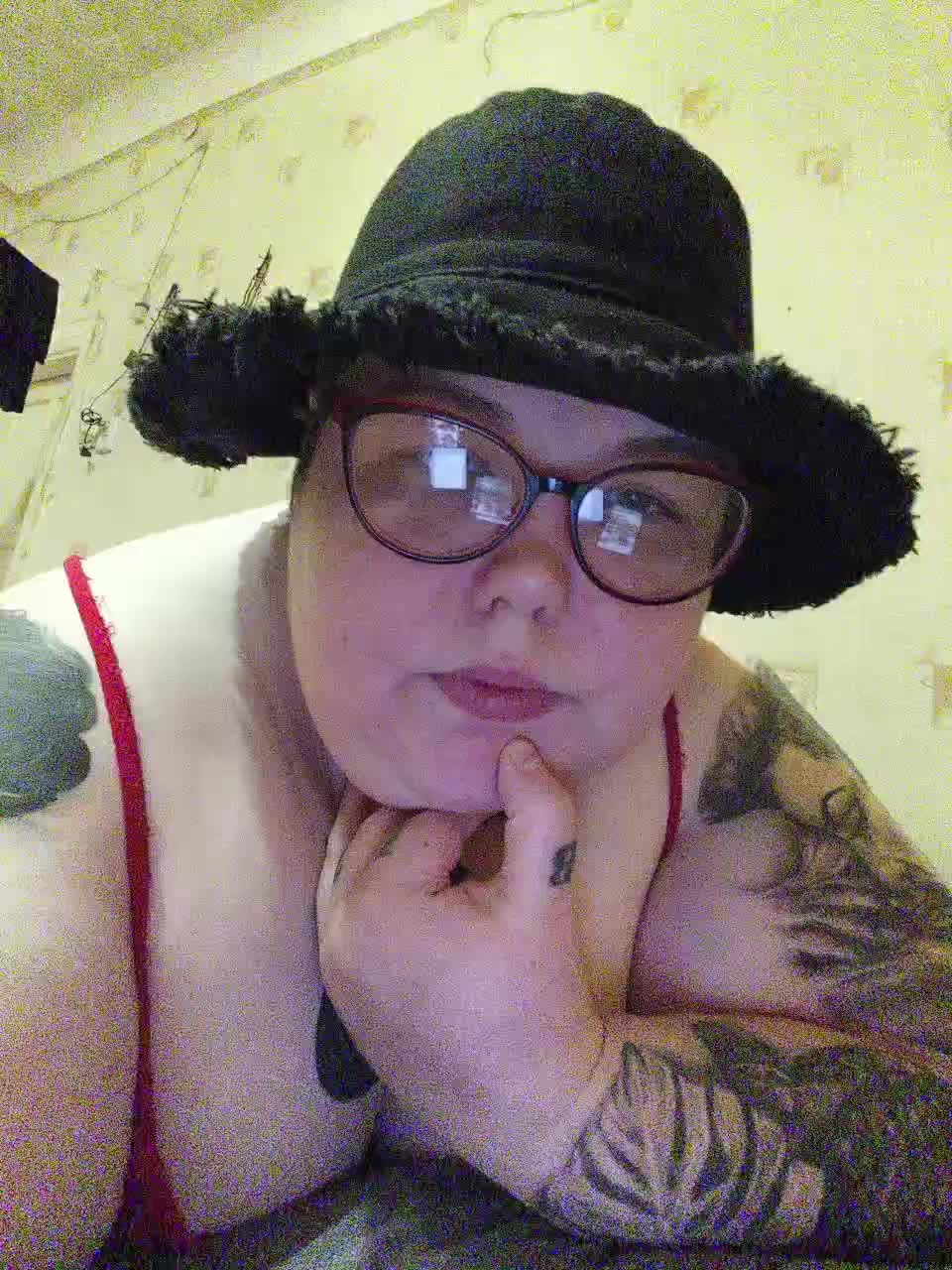 Svetlanka86 Adult Chat August 9, 2025