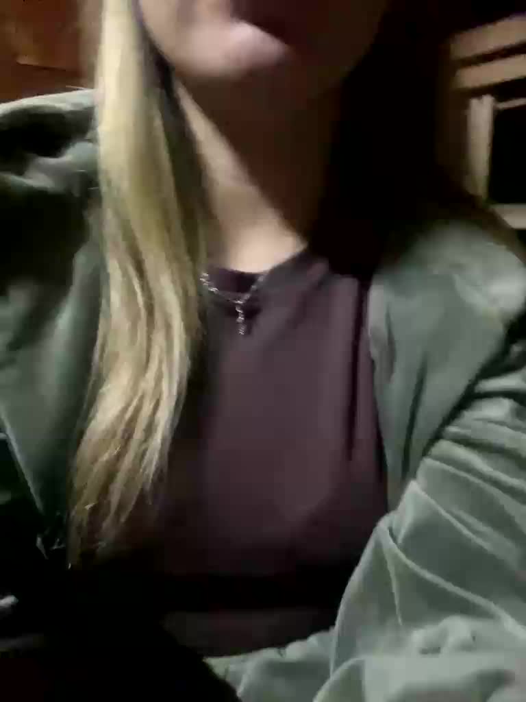 JULIE21 Adult Chat August 9, 2025