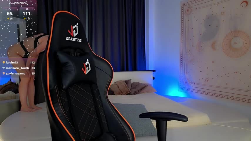 Vickie_Diva Adult Chat August 9, 2025