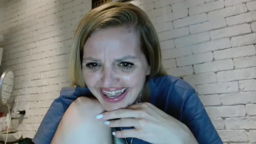 Angel_girllovemy Adult Chat August 9, 2025