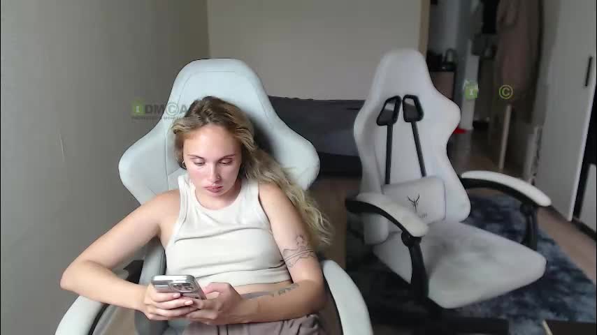 sunny1girl Adult Chat August 8, 2025