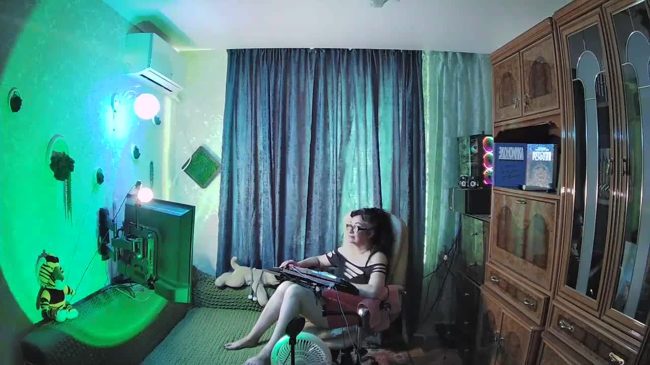 Infodar Adult Chat August 9, 2025