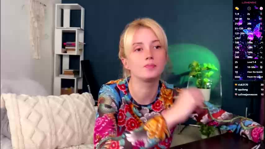 super_peach_stream Adult Chat August 9, 2025