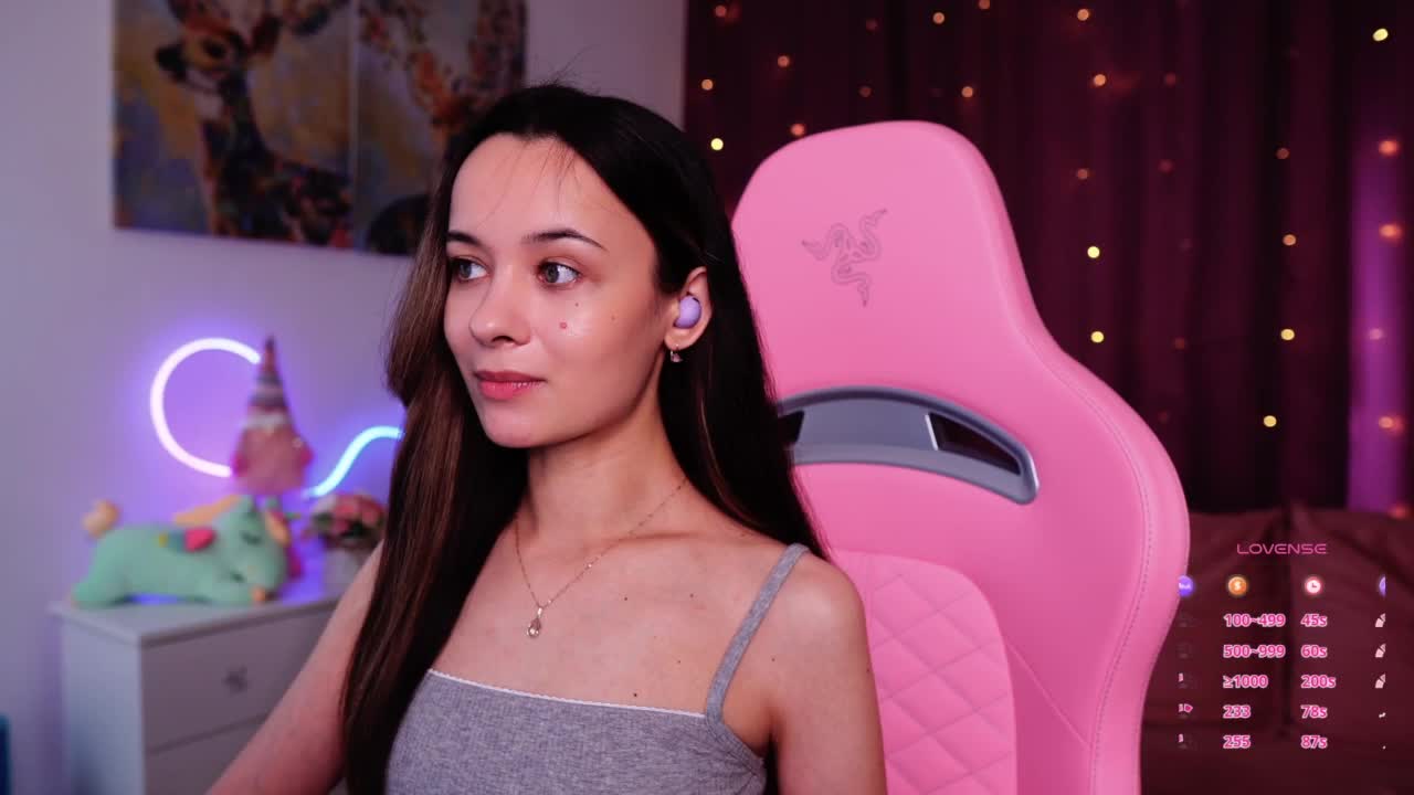 JuicyAngel Adult Chat August 9, 2025