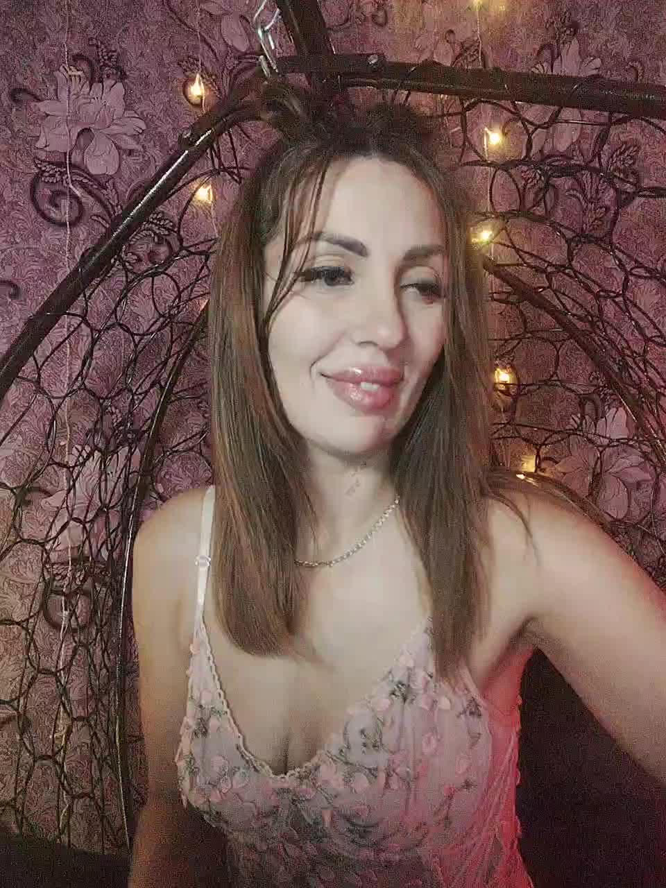 SexyKitty75-1 Adult Chat August 9, 2025