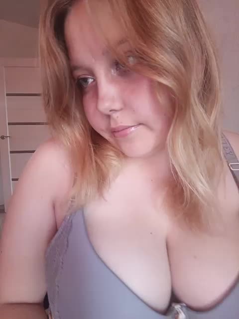 Vaverina Adult Chat August 9, 2025