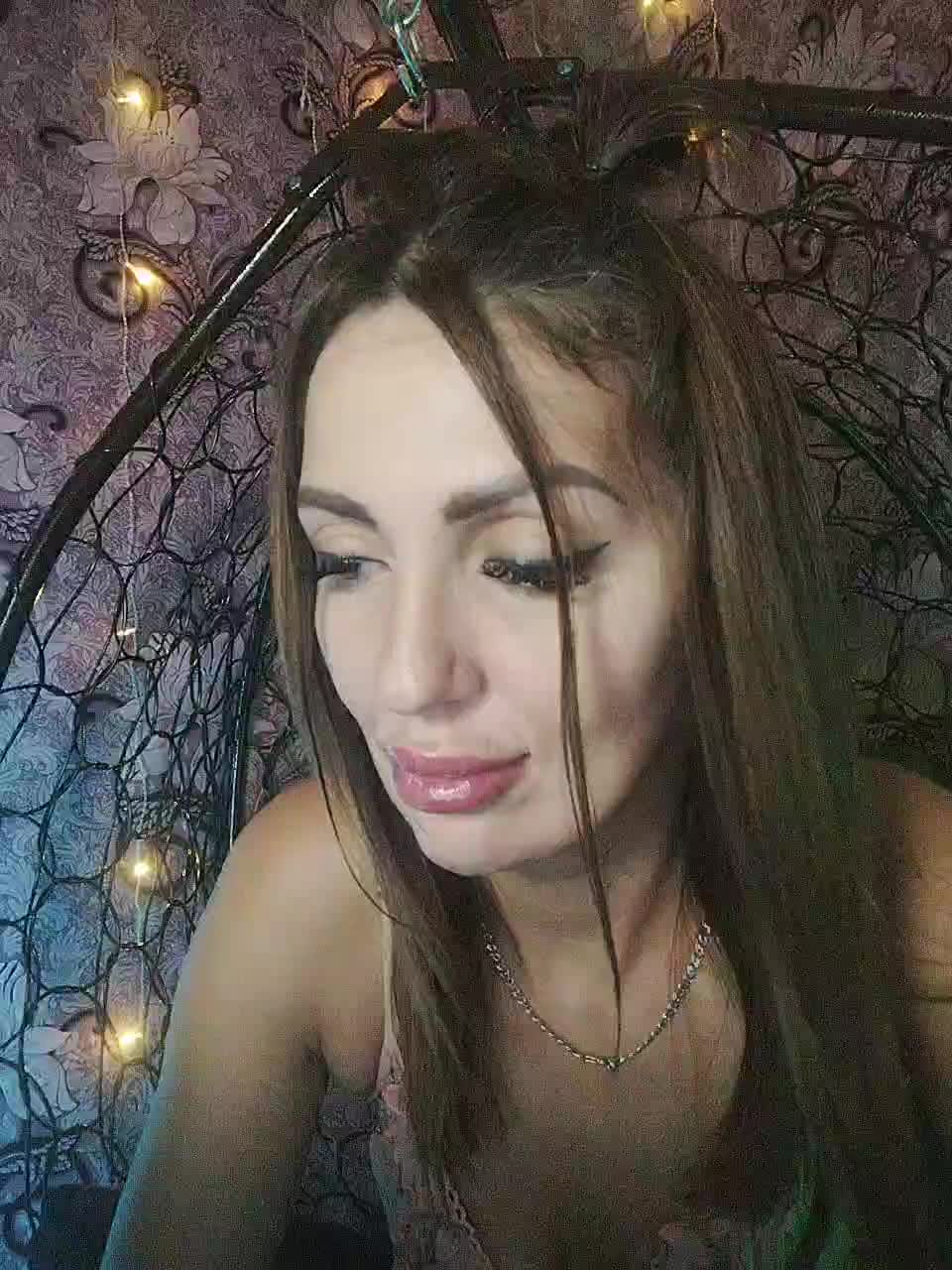 SexyKitty75-1 Adult Chat August 9, 2025