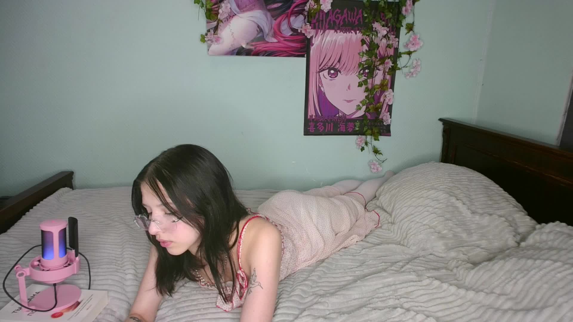 LunarXXX Adult Chat August 9, 2025