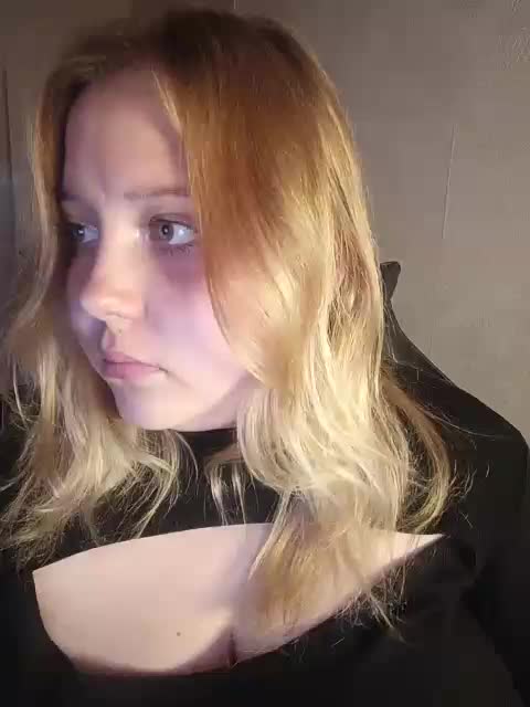 Vaverina Adult Chat August 9, 2025