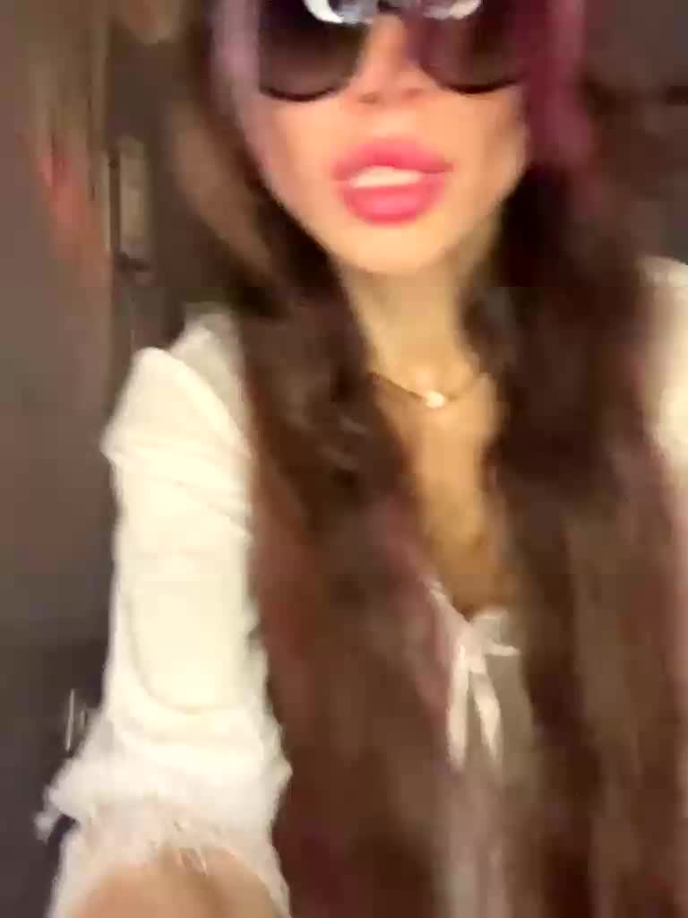 VIP17CoupleDream Adult Chat August 9, 2025