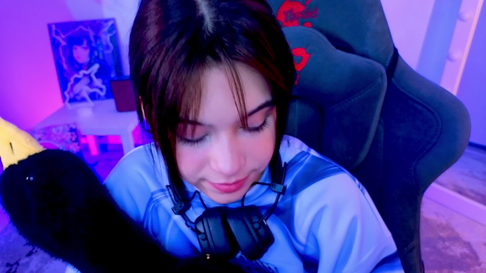 CoralineJones Adult Chat August 9, 2025