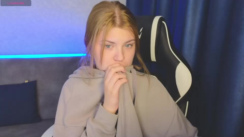 _kirieshka Adult Chat August 8, 2025