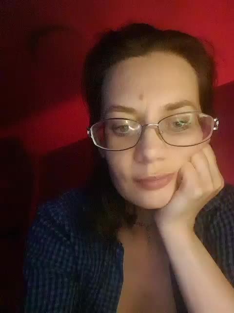 analiMilana Adult Chat August 9, 2025