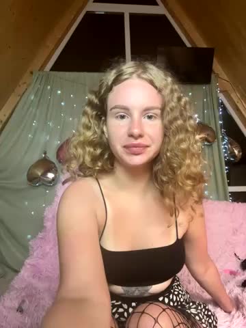 nemesidaM Adult Chat August 9, 2025