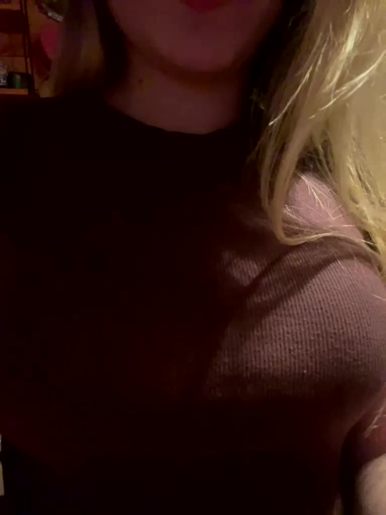 JULIE21 Adult Chat August 9, 2025