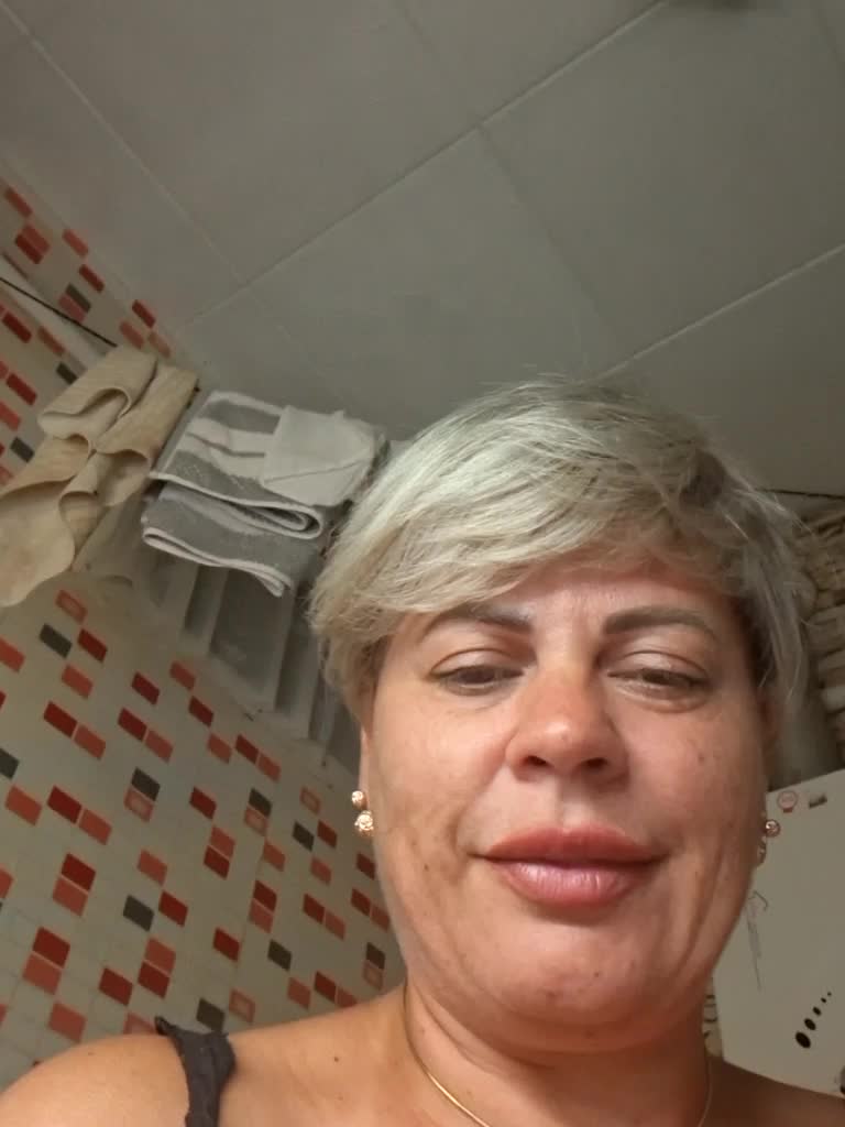 murr-kitty Adult Chat August 9, 2025