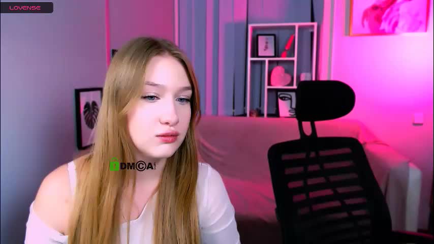 playful_sophie Adult Chat August 8, 2025