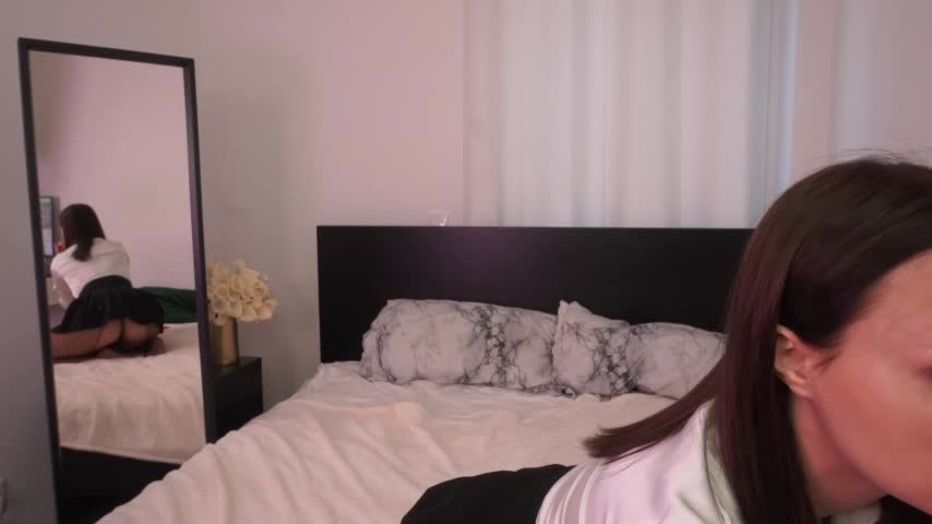 BellaBloom18 Adult Chat August 9, 2025