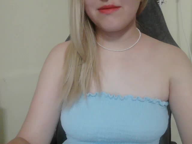 -Sweet-smile- Adult Chat August 9, 2025