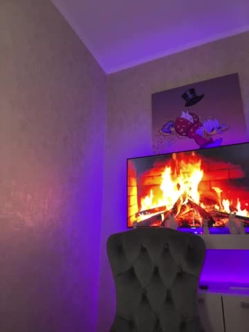 VictoriaFoxxx Adult Chat August 9, 2025