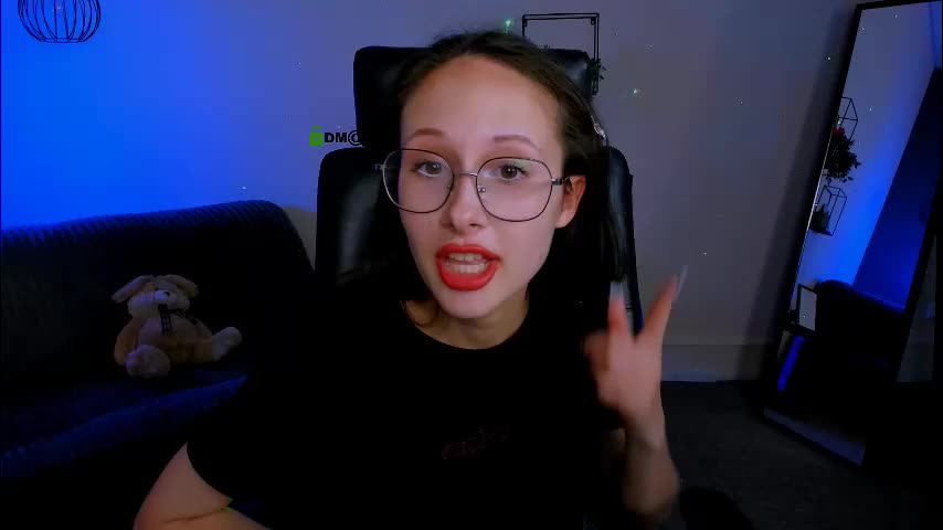 mona_cloud Adult Chat August 8, 2025