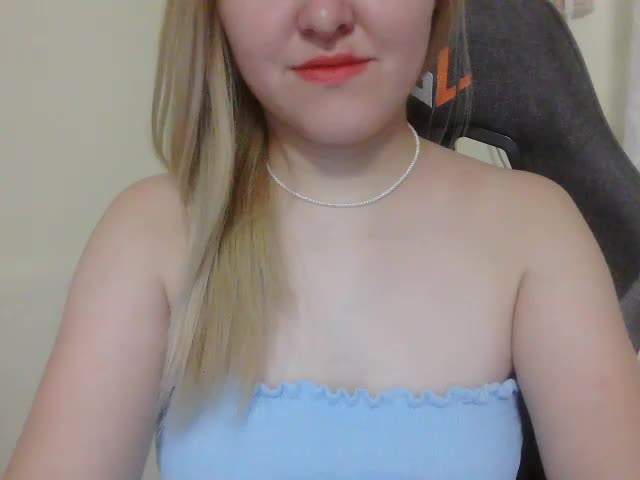 -Sweet-smile- Adult Chat August 9, 2025