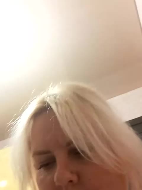 blondy_girl1499 Adult Chat August 9, 2025