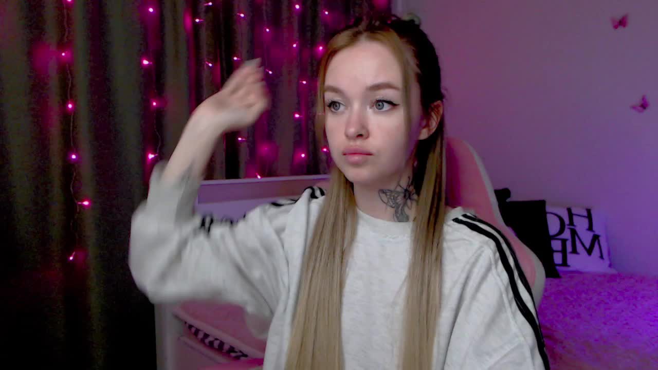 NaughtyMable Adult Chat August 9, 2025