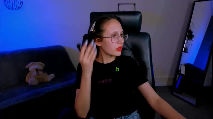 mona_cloud Adult Chat August 9, 2025