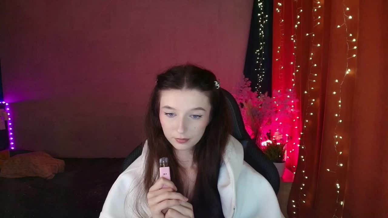 Klybnika_xx Adult Chat August 9, 2025