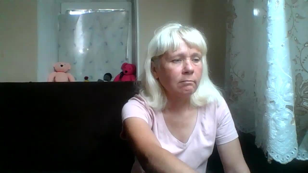 sakura_blonde Adult Chat August 9, 2025