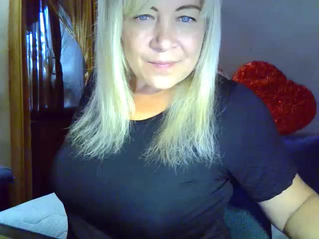 Savan35na Adult Chat August 9, 2025