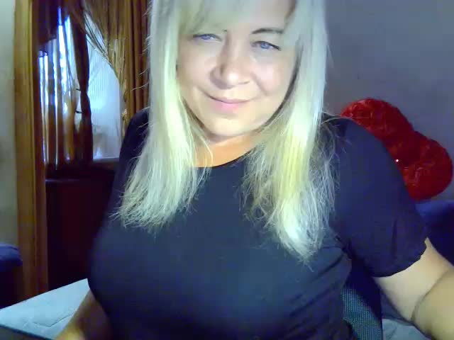 Savan35na Adult Chat August 9, 2025