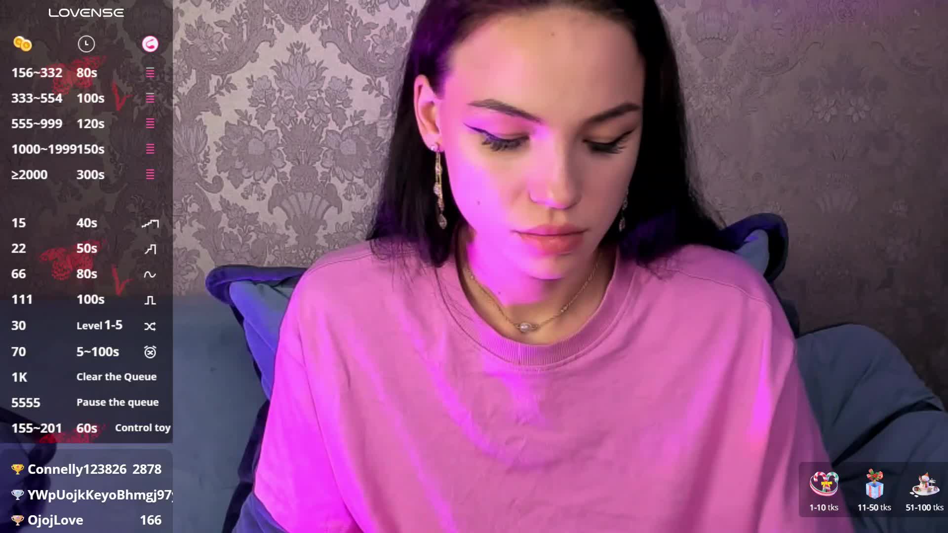 EmilyLuxxxury Adult Chat August 9, 2025