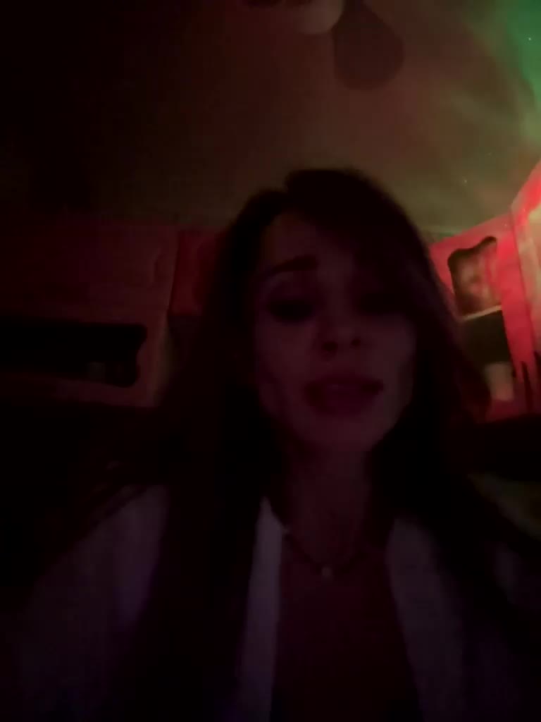 VIP17CoupleDream Adult Chat August 9, 2025