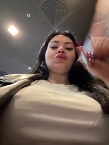 Wet__Bunny Adult Chat August 9, 2025