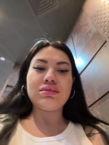 Wet__Bunny Adult Chat August 9, 2025