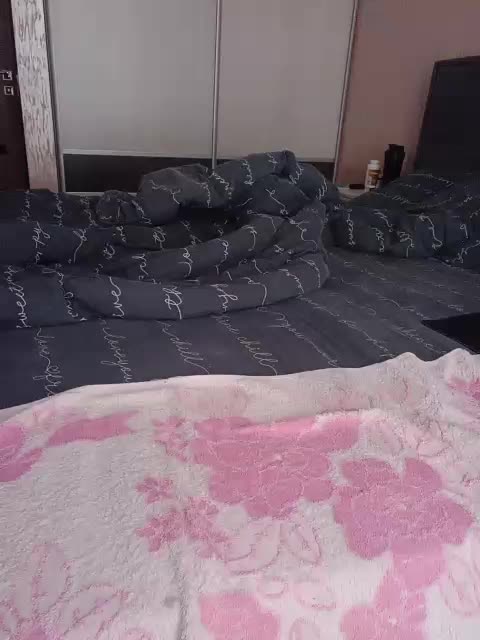 Koshecka77 Adult Chat August 9, 2025