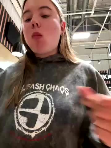 StephanieMur Adult Chat August 9, 2025