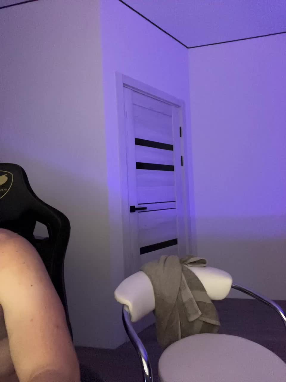 Ognenaya Adult Chat August 9, 2025