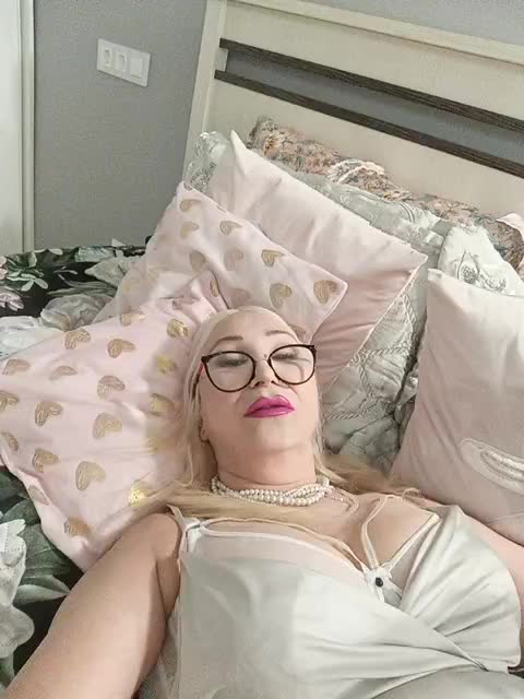 SheilaSweetney Adult Chat August 9, 2025