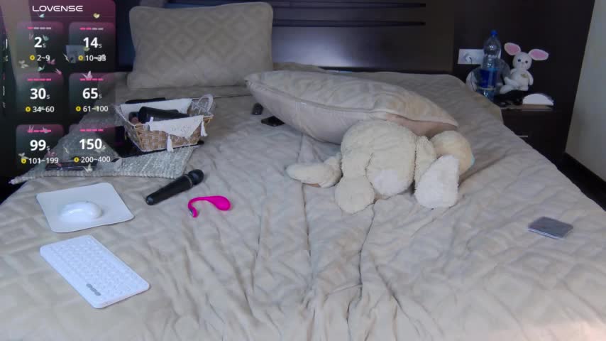 FLUFFY_BEAUTY Adult Chat August 9, 2025