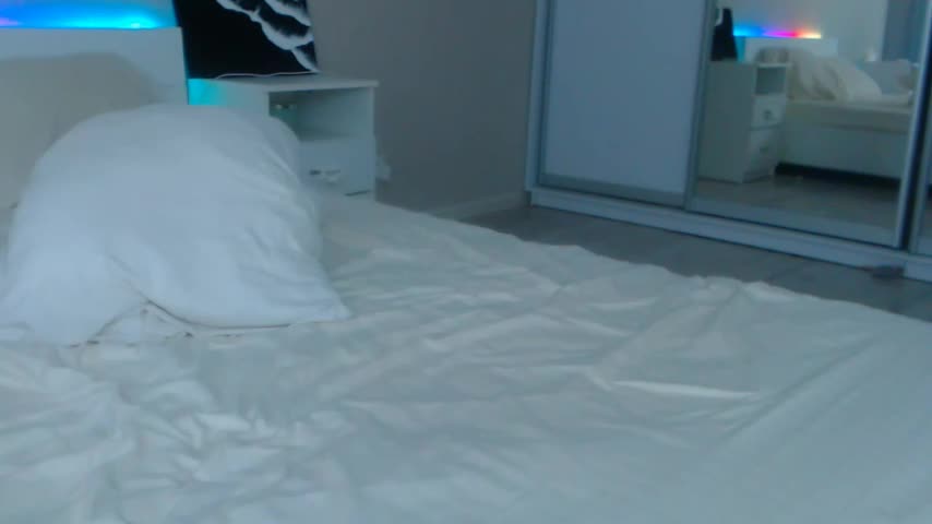 DIANAxxxDIAMOND Adult Chat August 9, 2025