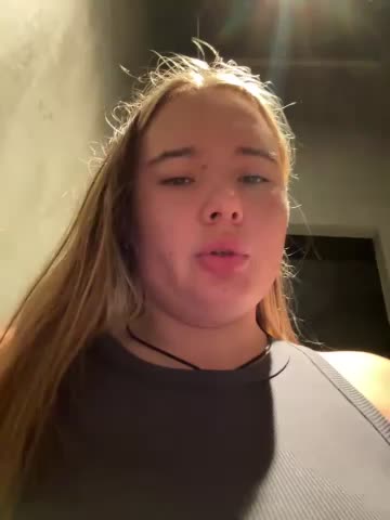 StephanieMur Adult Chat August 9, 2025