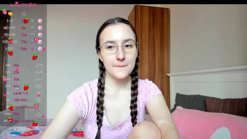 Cute__Nana Adult Chat August 9, 2025