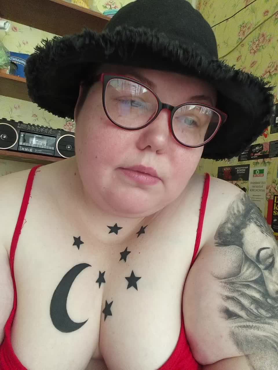 Svetlanka86 Adult Chat August 9, 2025