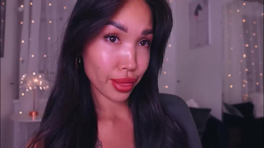 linamuhn_ Adult Chat August 9, 2025