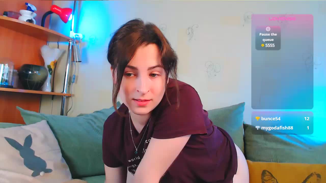 Caroline1995 Adult Chat August 9, 2025