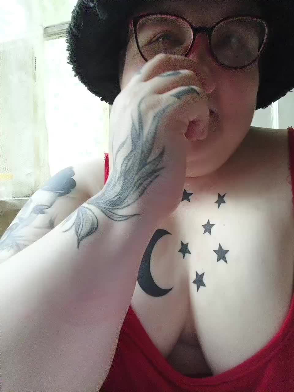 Svetlanka86 Adult Chat August 9, 2025