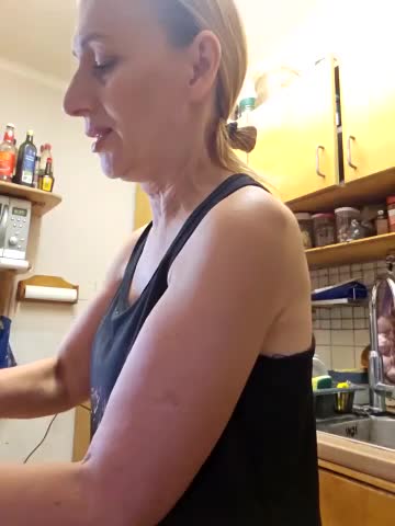 HotLana69 Adult Chat August 9, 2025